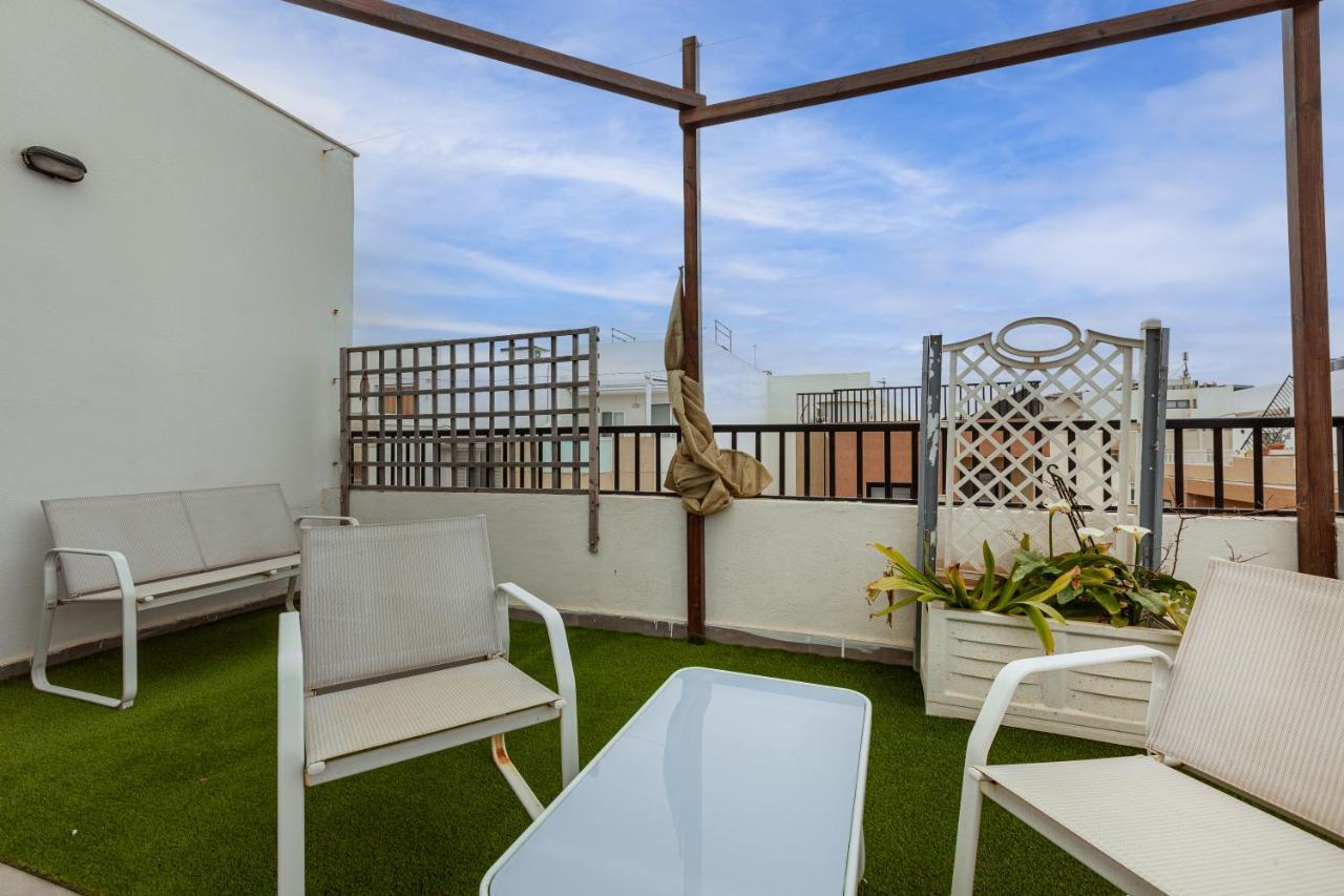 Perfect Seaview Penthouse Lägenhet St. Paul's Bay Exteriör bild