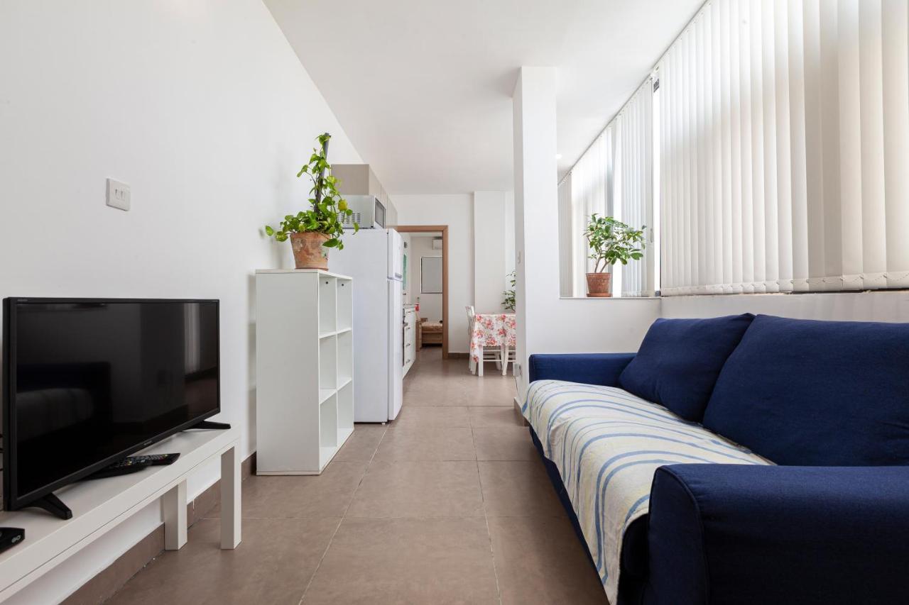Perfect Seaview Penthouse Lägenhet St. Paul's Bay Exteriör bild